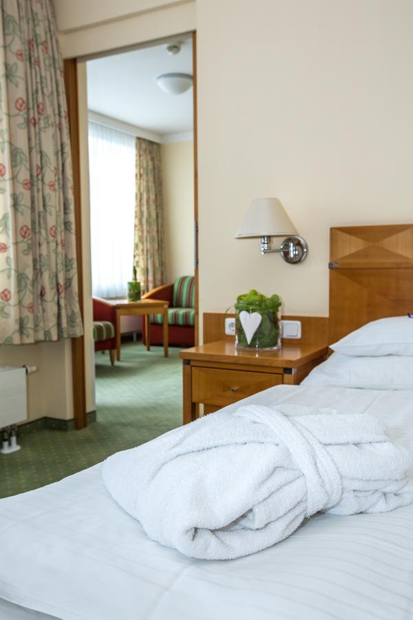 Badener Hof Otel Dış mekan fotoğraf